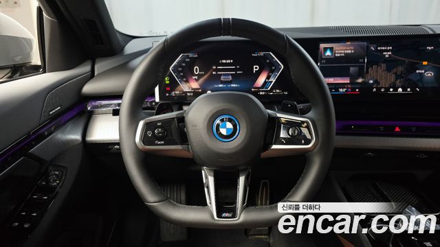 BMW 5-Series 2026 — photo 20