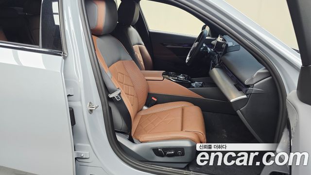BMW 5-Series 2026 — photo 16
