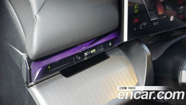 BMW 5-Series 2026 — photo 27