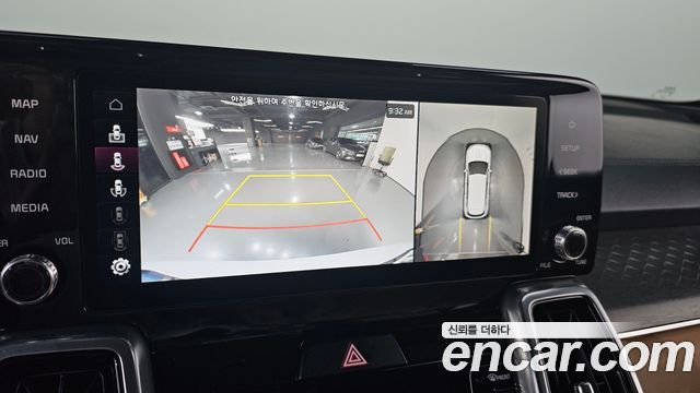 Kia Sorento 2023 — photo 16