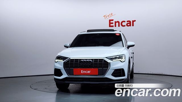 Audi Q3 2023 — photo 3