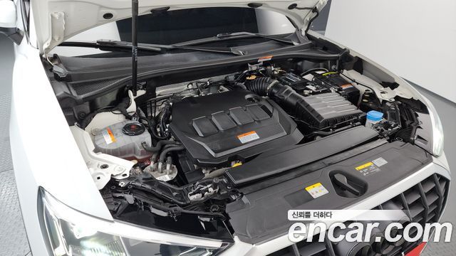 Audi Q3 2023 — photo 6