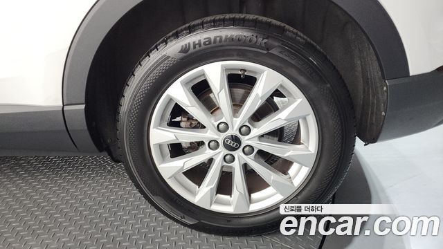 Audi Q3 2023 — photo 7