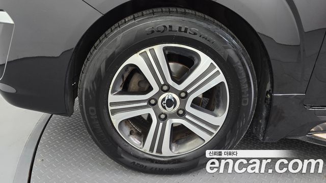 KG Mobility KORANDO 2015 — photo 5