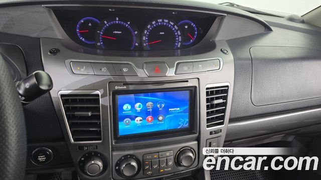 KG Mobility KORANDO 2015 — photo 18
