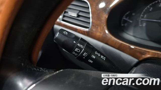Hyundai Genesis 2010 — photo 18