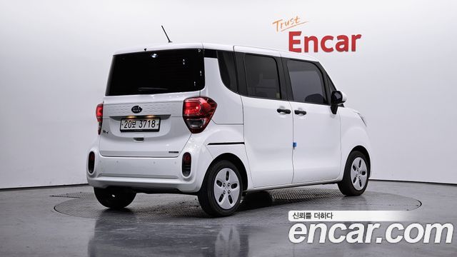 Kia RAY 2018 — photo 2