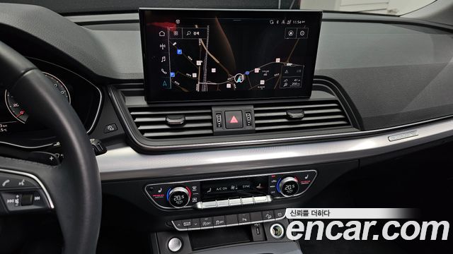 Audi Q5 2022 — photo 19