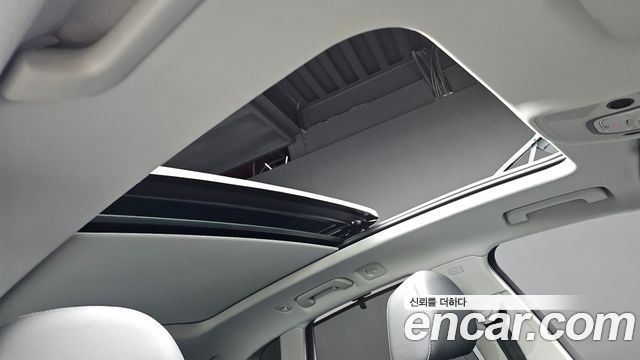 Audi Q5 2022 — photo 25