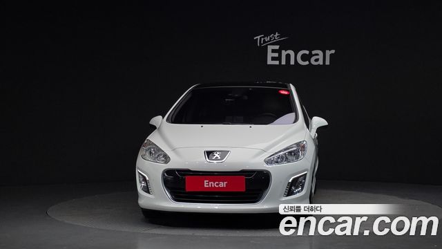 Peugeot 308 2013 — photo 3