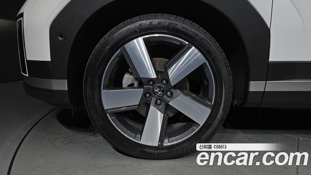 Hyundai Santafe 2025 — photo 5