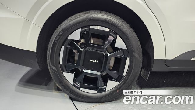 Kia Canival 2024 — photo 5