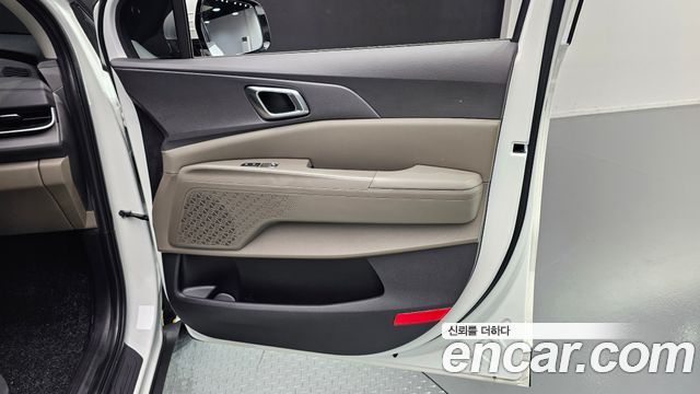 Kia Canival 2024 — photo 14