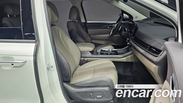 Kia Canival 2024 — photo 16