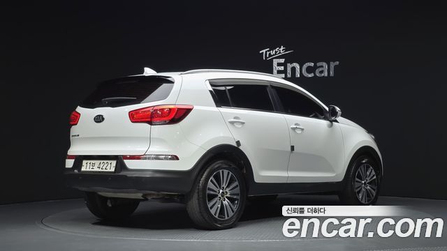 Kia Sportage 2016 — photo 2