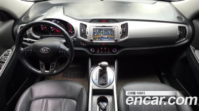 Kia Sportage 2016 — photo 10