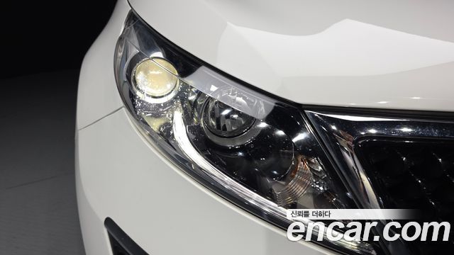 Kia Sportage 2016 — photo 8