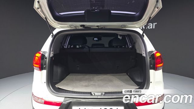 Kia Sportage 2016 — photo 27