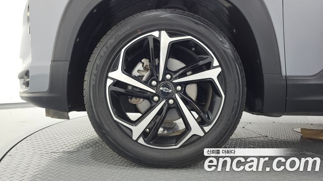 Chevrolet Korea Trailblazer 2022 — photo 5