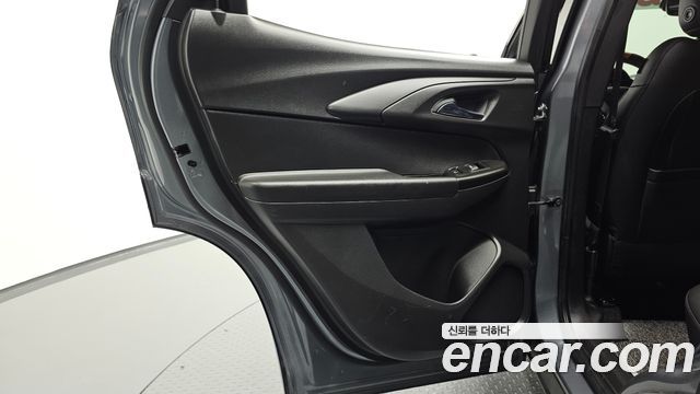 Chevrolet Korea Trailblazer 2022 — photo 15
