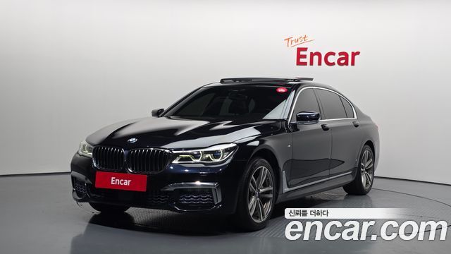 BMW 7-Series 2017 — photo 1
