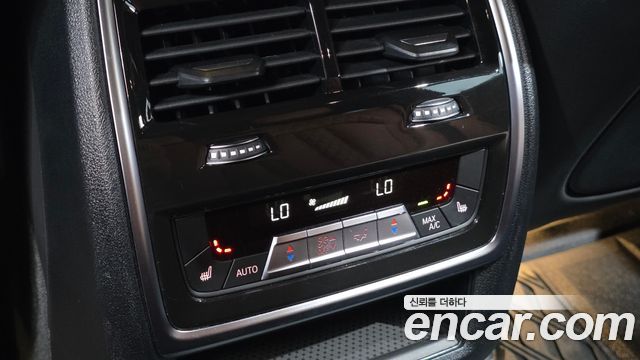 BMW X5 2022 — photo 29