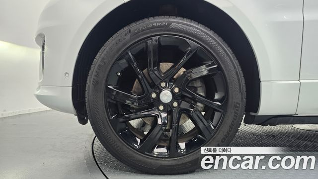 Land Rover Range Rover Sport 2019 — photo 5