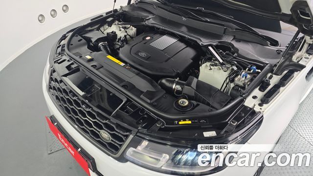 Land Rover Range Rover Sport 2019 — photo 6