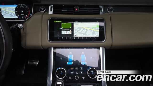Land Rover Range Rover Sport 2019 — photo 21