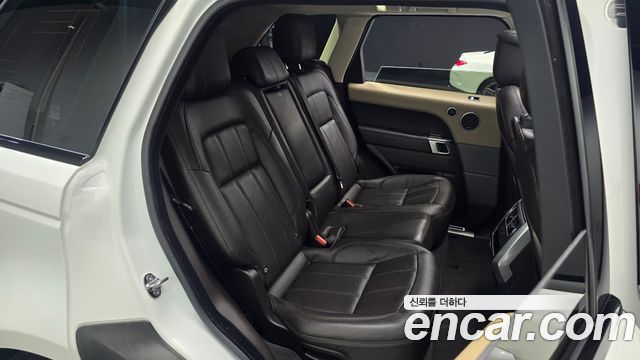 Land Rover Range Rover Sport 2019 — photo 16