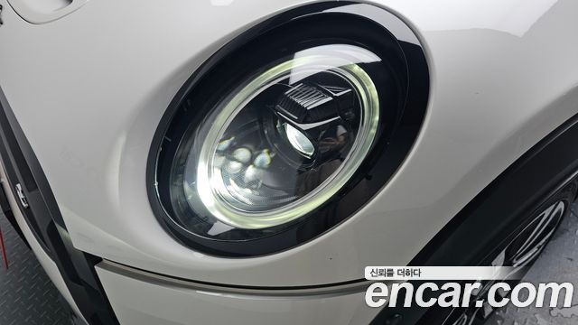Mini Cooper 2024 — photo 8
