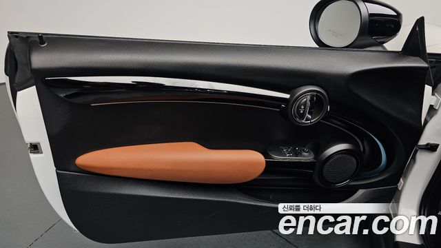 Mini Cooper 2024 — photo 14