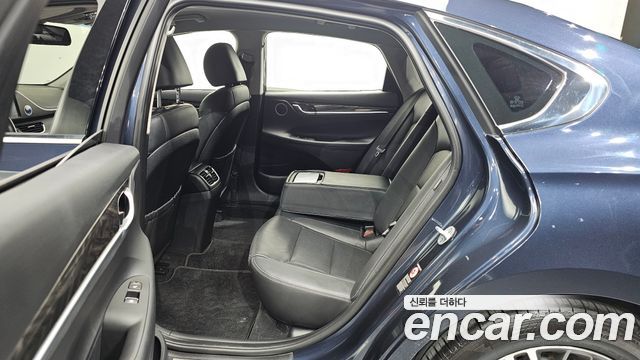 Hyundai Grandeur 2017 — photo 18