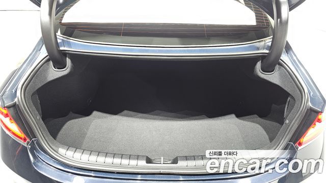 Hyundai Grandeur 2017 — photo 22
