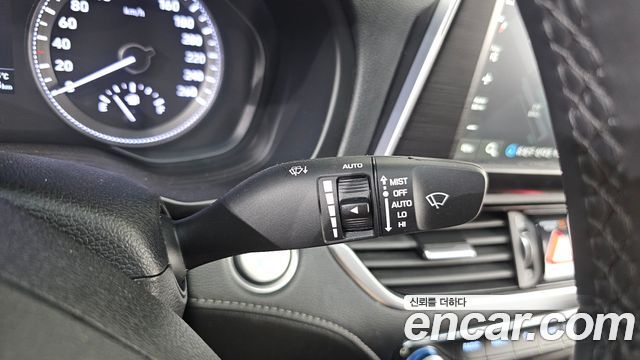 Hyundai Grandeur 2017 — photo 25