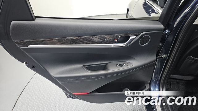 Hyundai Grandeur 2017 — photo 15