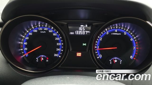 Hyundai Genesis 2012 — photo 8