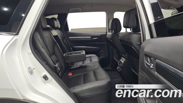 Renault Korea QM6 2021 — photo 18
