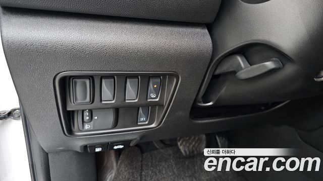 Renault Korea QM6 2021 — photo 19