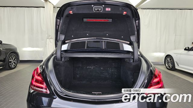 Mercedes-Benz S-Class 2018 — photo 20