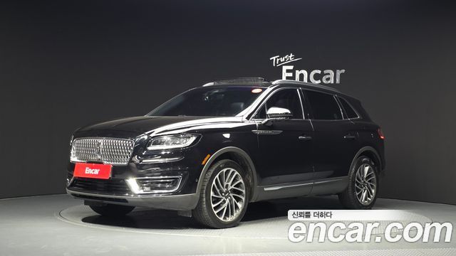 Lincoln Nautilus 2019 — photo 1