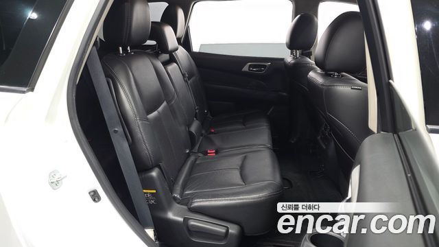 Nissan Pathfinder 2014 — photo 11