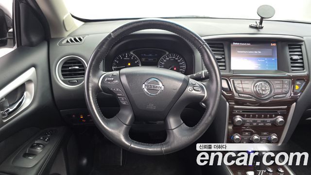 Nissan Pathfinder 2014 — photo 13