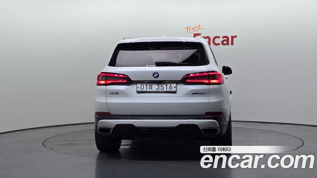 BMW X5 2019 — photo 4