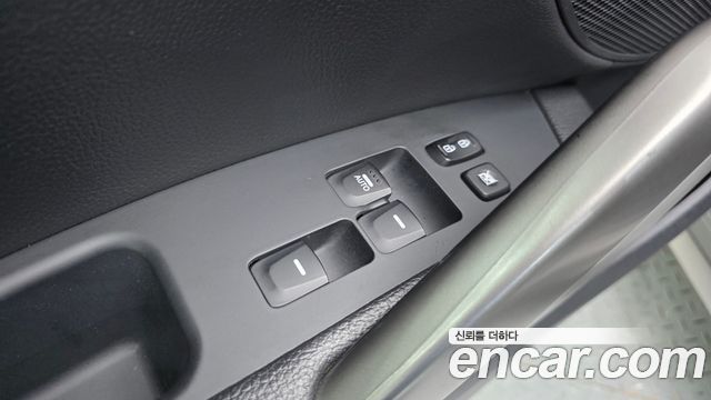 Hyundai Veloster 2016 — photo 12