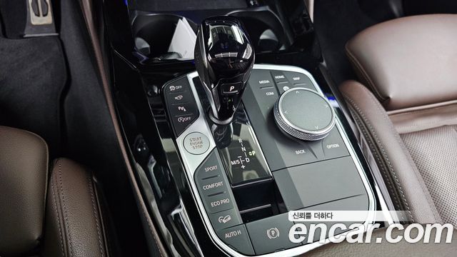 BMW X4 2022 — photo 12