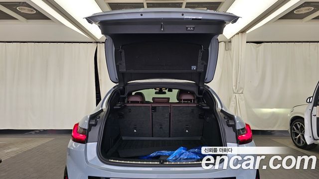 BMW X4 2022 — photo 26
