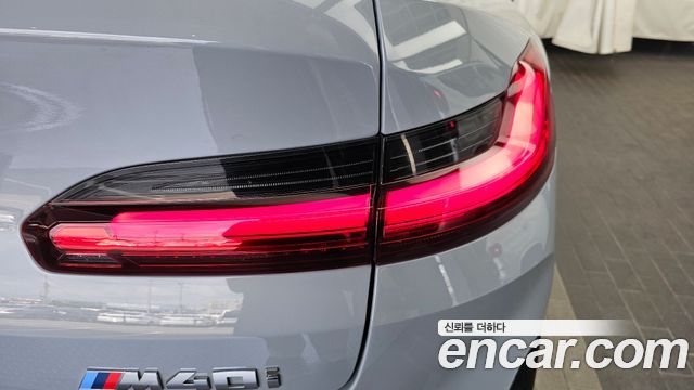BMW X4 2022 — photo 9