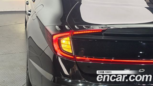 Hyundai Sonata 2021 — photo 9