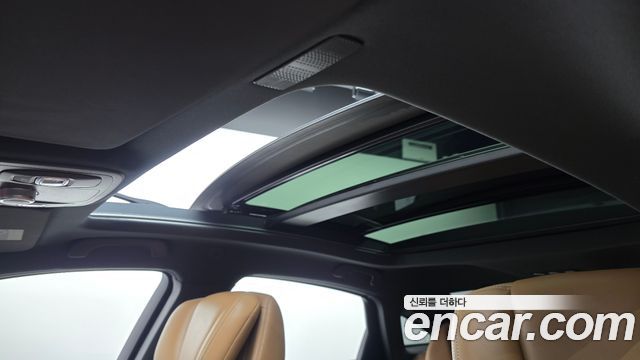Renault Korea SM6 2021 — photo 19